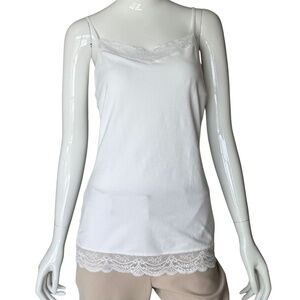 Express White Shelf Bra Cami With Lace Trim Neckline And Hem Size Medium NWT